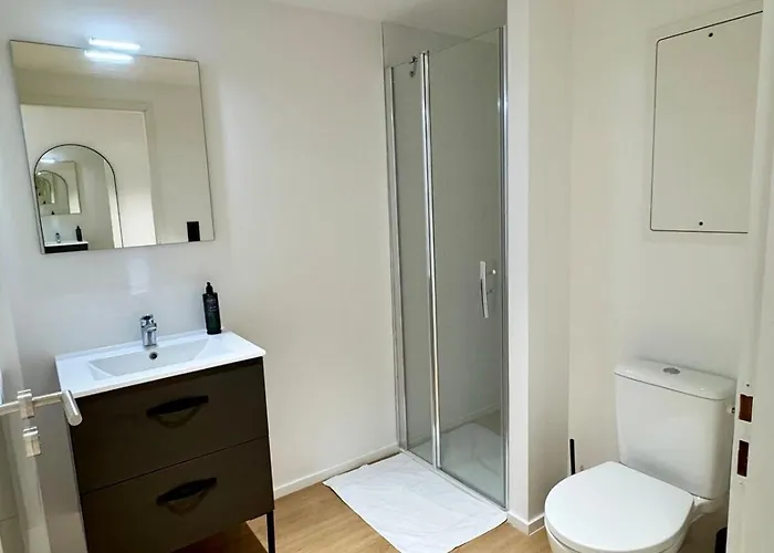 We Live Sharies A301 *